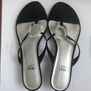 Slip on sandal heel